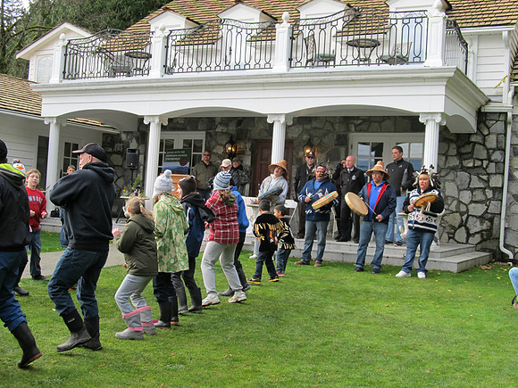 2013 Harrison Stronghold Signing-128