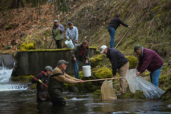 2012 Photoshoot_Goldstream River-47