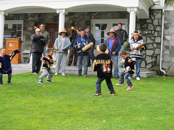 2013 Harrison Stronghold Signing-162