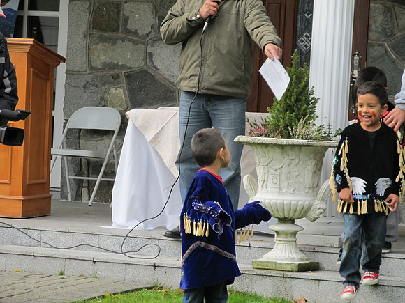 2013 Harrison Stronghold Signing-183