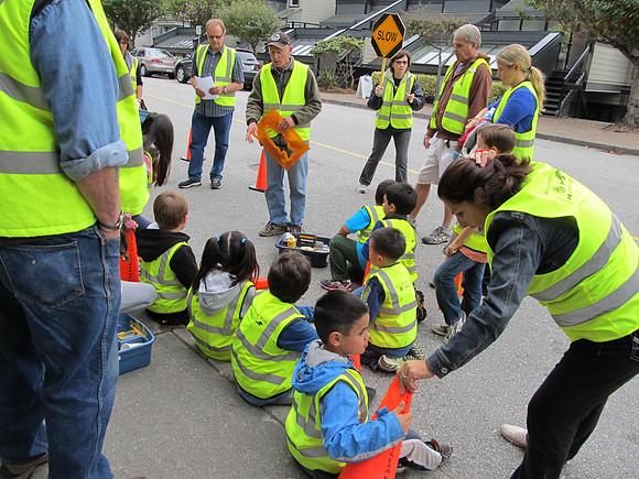 2012 Storm Drain Marking_WVS-27