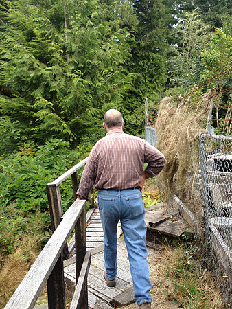 2012 Thorton Creek Hatchery Visit-15