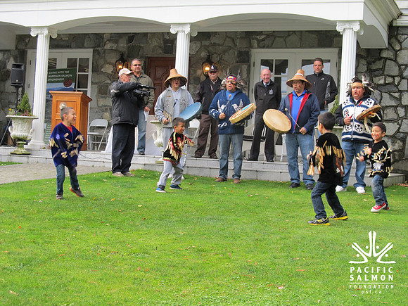 2013 Harrison Stronghold Signing-163 - LOGO