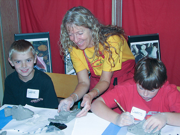 2014 Adams River Community Art Project-15
