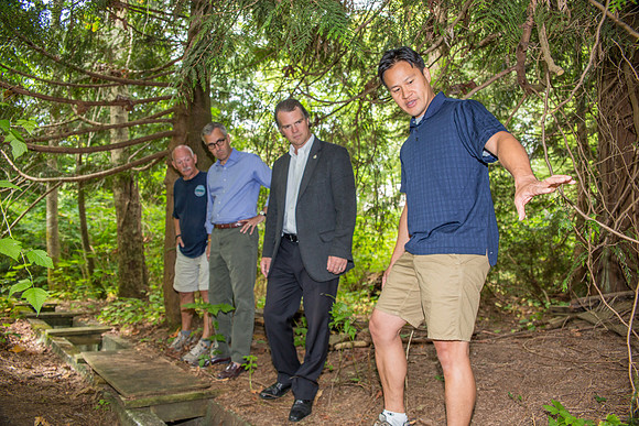 MP Fin Donnolly Hoy Creek Watershed visit