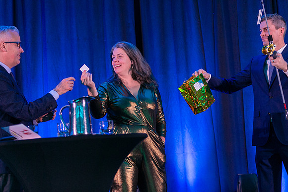 6-LIVE AUCTION-PSF GALA-48