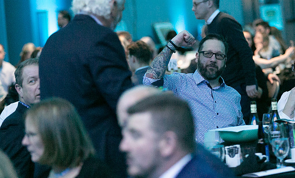 6-LIVE AUCTION-PSF GALA-13