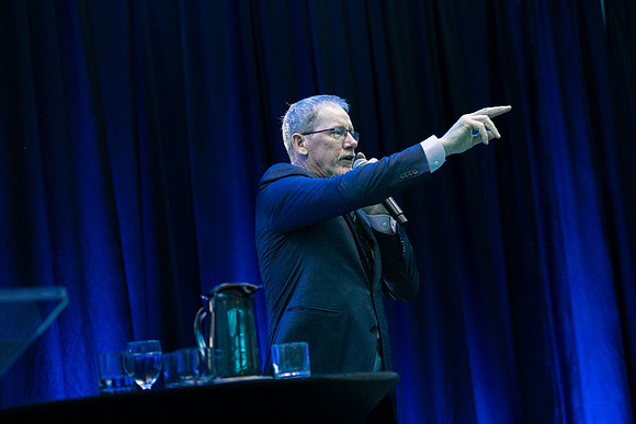 6-LIVE AUCTION-PSF GALA-12