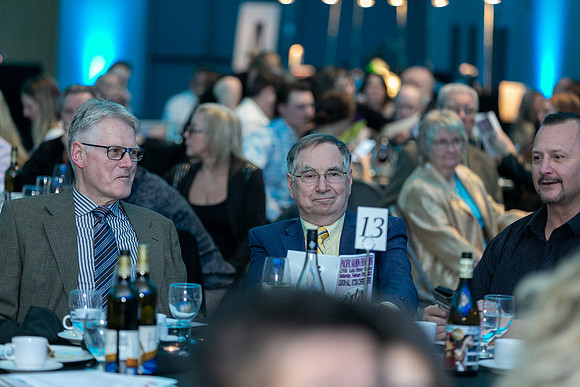 6-LIVE AUCTION-PSF GALA-39