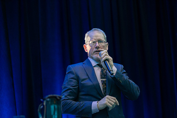 6-LIVE AUCTION-PSF GALA-11
