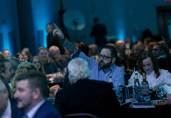 6-LIVE AUCTION-PSF GALA-17