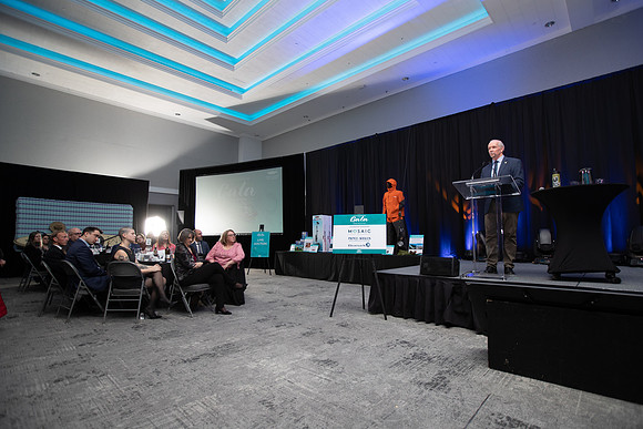 5-SPEECHES-PSF GALA-52
