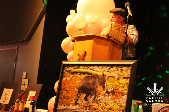 2015 Campbell River Dinner-33 - LOGO