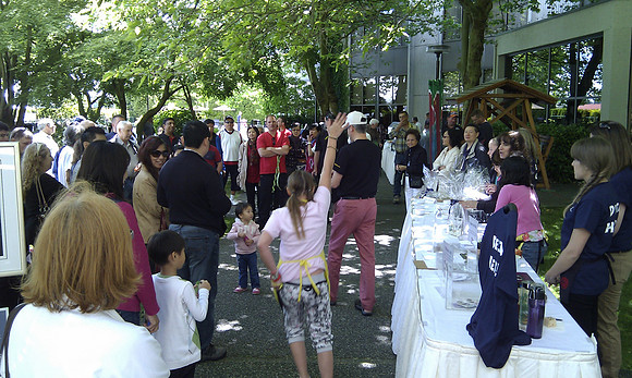 2012 Delta Vancouver Aiport Hotel Pink Salmon Barbeque-28