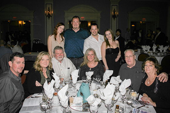 1 GUESTS - SOUTH VAN ISLAND DINNER - PSF