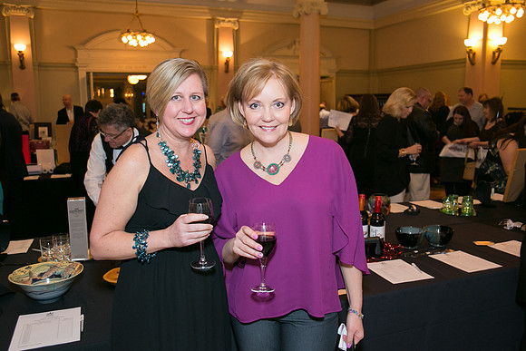1 GUESTS - SOUTH VAN ISLAND DINNER - PSF-16