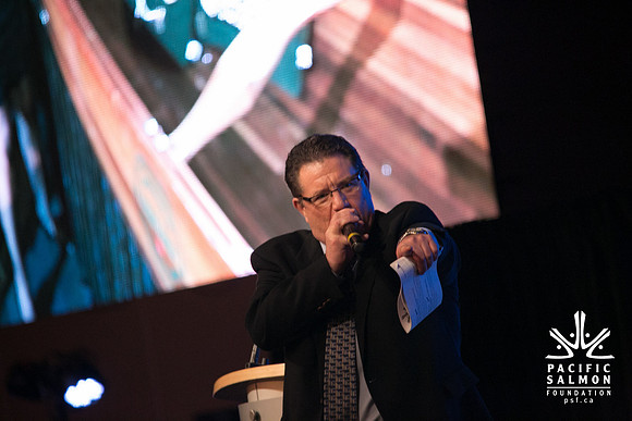 1 SILENT-LIVE AUCTION- PSF GALA 2014- Sombilon Photography-20 - LOGO