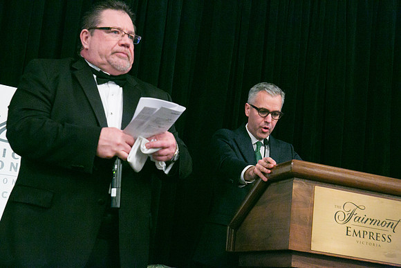 3 GALA- SOUTH VAN ISLAND DINNER - PSF-33