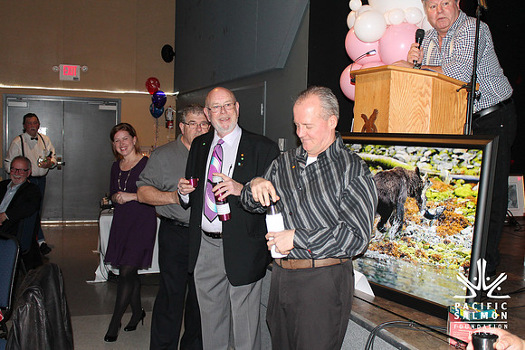 2015 Campbell River Dinner-40 - LOGO
