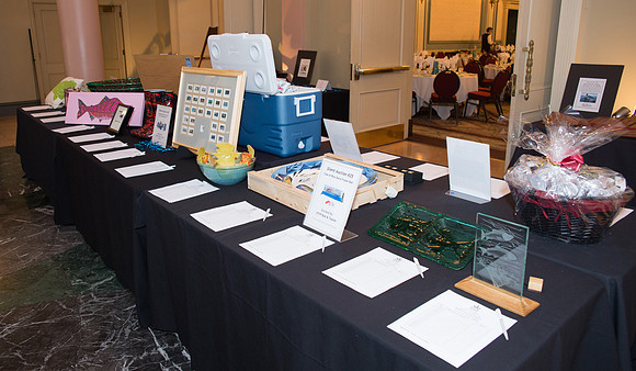 4 SETUP - SOUTH VAN ISLAND DINNER - PSF-43