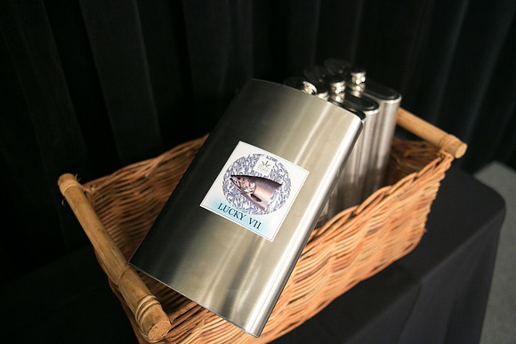 4 SETUP - SOUTH VAN ISLAND DINNER - PSF-72
