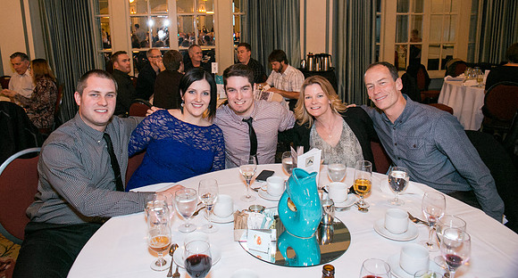 1 GUESTS - SOUTH VAN ISLAND DINNER - PSF-7