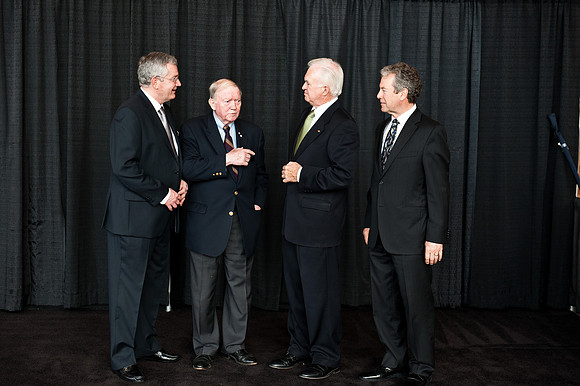 2012 Vancouver Gala Dinner & Auction-66