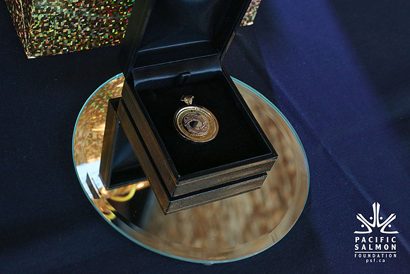 1 SILENT-LIVE AUCTION- PSF GALA 2014- Sombilon Photography-67 - LOGO