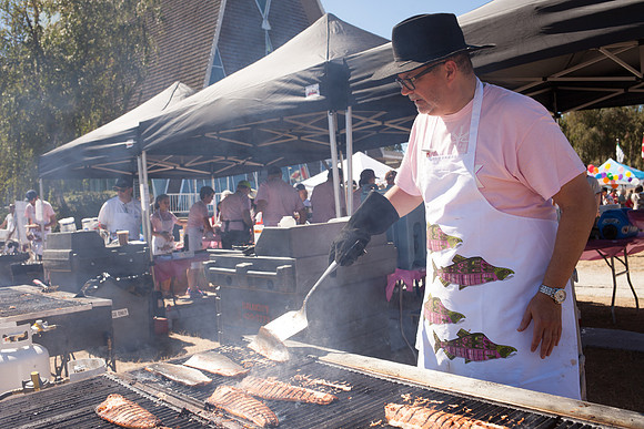 2017 PINK SALMON FESTIVAL-PSF-115